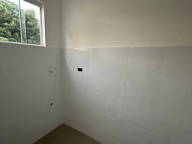 Apartamento para Venda em Colombo - 4