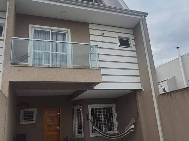 #1078 - Casa para Venda em Curitiba - PR - 2