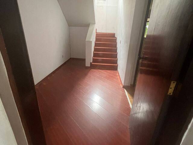 Casa para Venda em Curitiba - 5