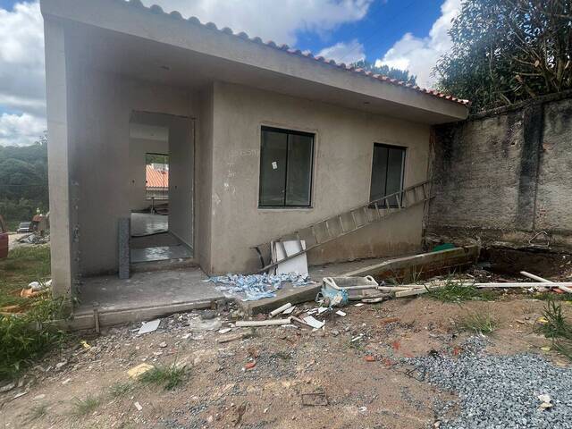 #1180 - Casa para Venda em Colombo - PR - 2