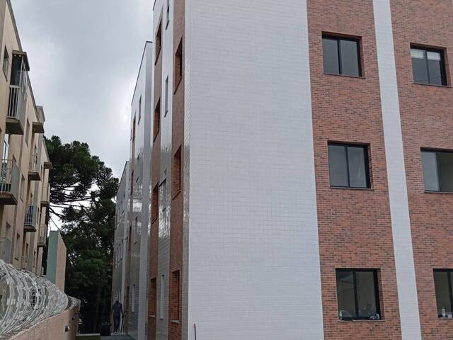 #1213 - Apartamento para Venda em Colombo - PR - 2