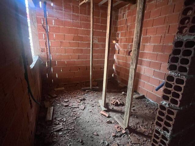 #1216 - Casa para Venda em Colombo - PR - 2
