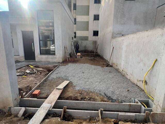 Casa para Venda em Colombo - 4
