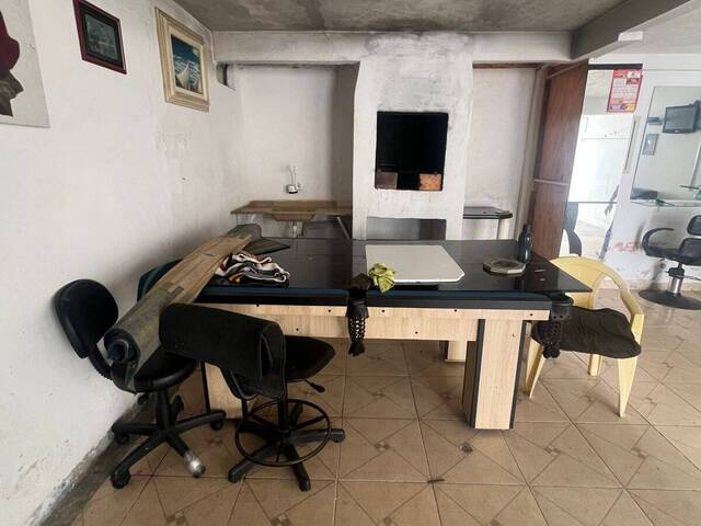Sobrado para Venda em Colombo - 4