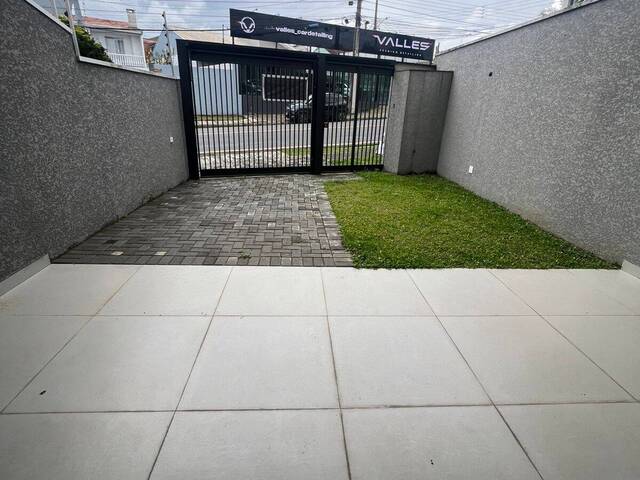 #753 - Casa para Venda em Curitiba - PR - 2