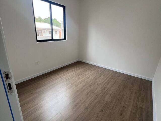 Casa para Venda em Curitiba - 4