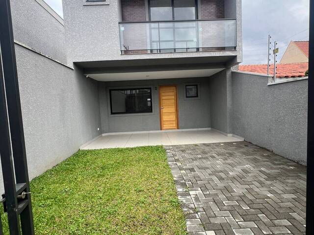 #1243 - Casa para Venda em Curitiba - PR - 2