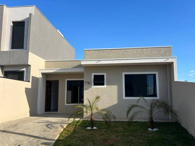 #1251 - Casa para Venda em Colombo - PR - 2