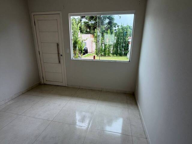 Casa para Locação em Colombo - 5