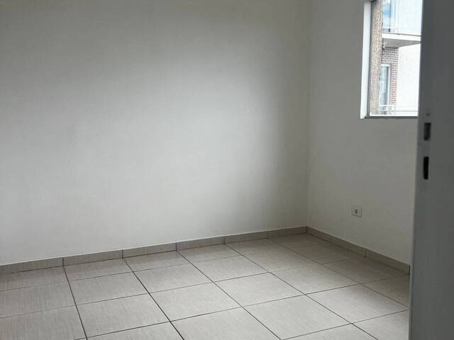 #1289 - Apartamento para Venda em Pinhais - PR - 3