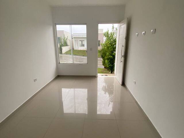 Casa para Locação em Colombo - 4