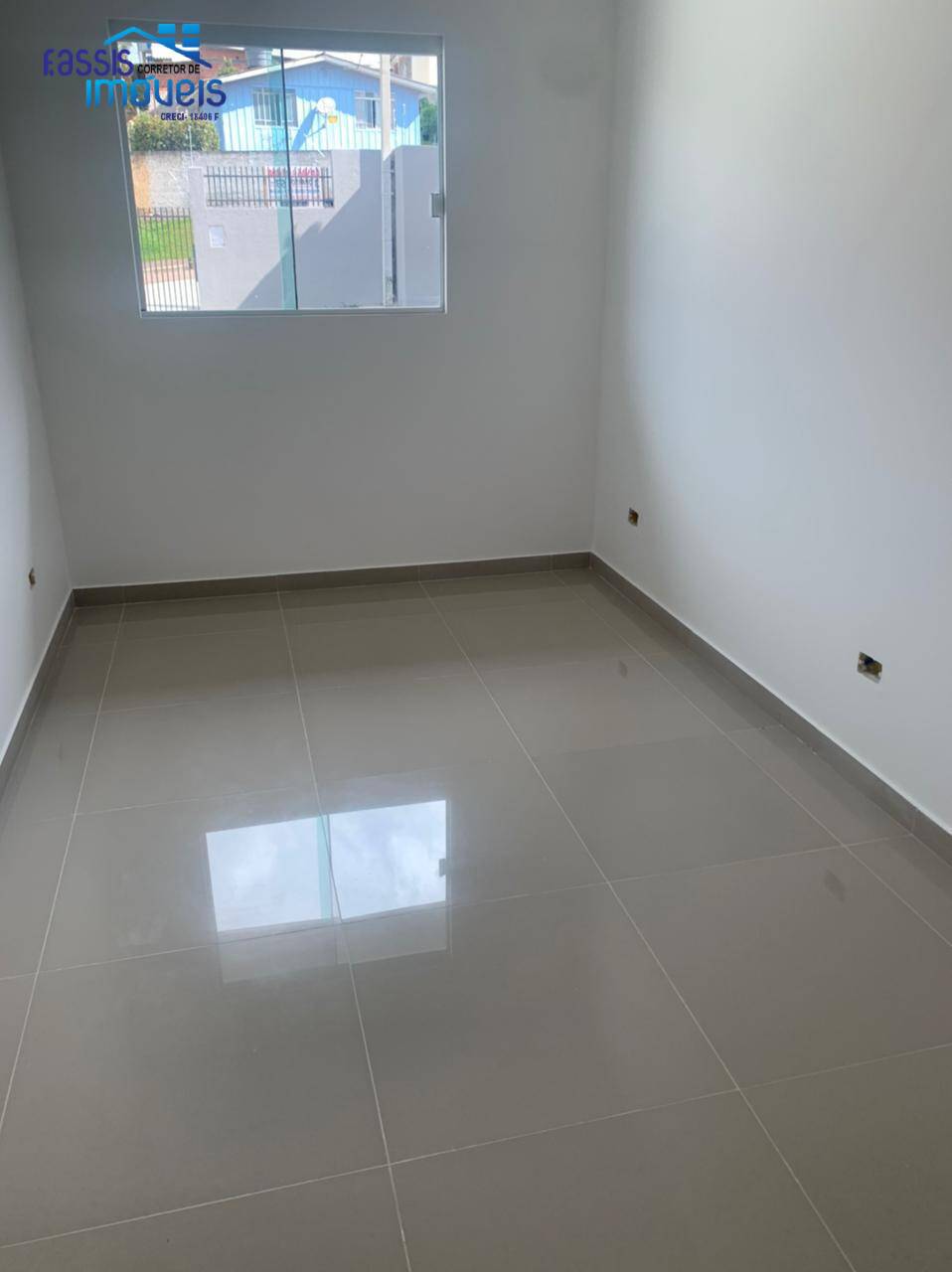 Casa à venda com 3 quartos, 62m² - Foto 7