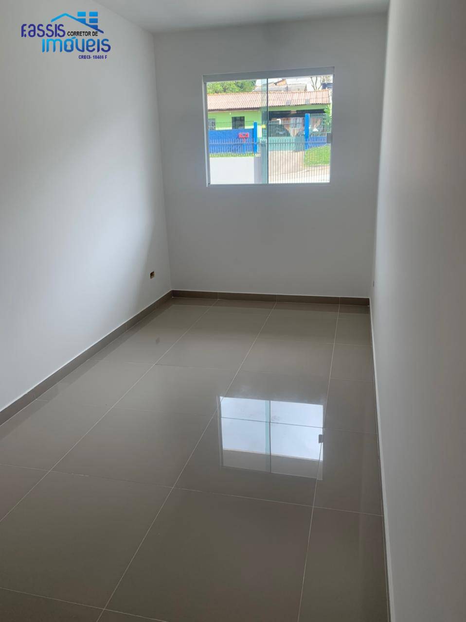Casa à venda com 3 quartos, 62m² - Foto 13