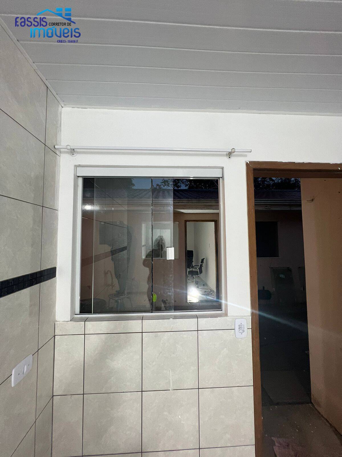 Casa para alugar com 1 quarto, 29m² - Foto 6