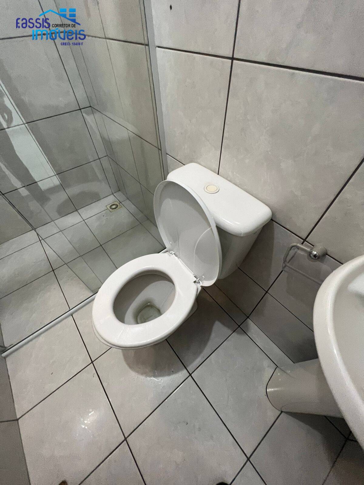 Casa para alugar com 1 quarto, 29m² - Foto 11