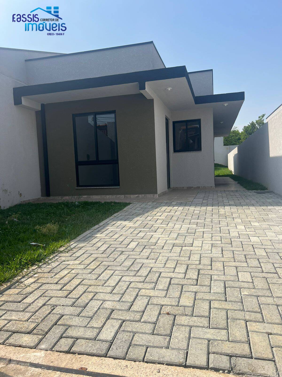 Casa à venda com 3 quartos, 55m² - Foto 3