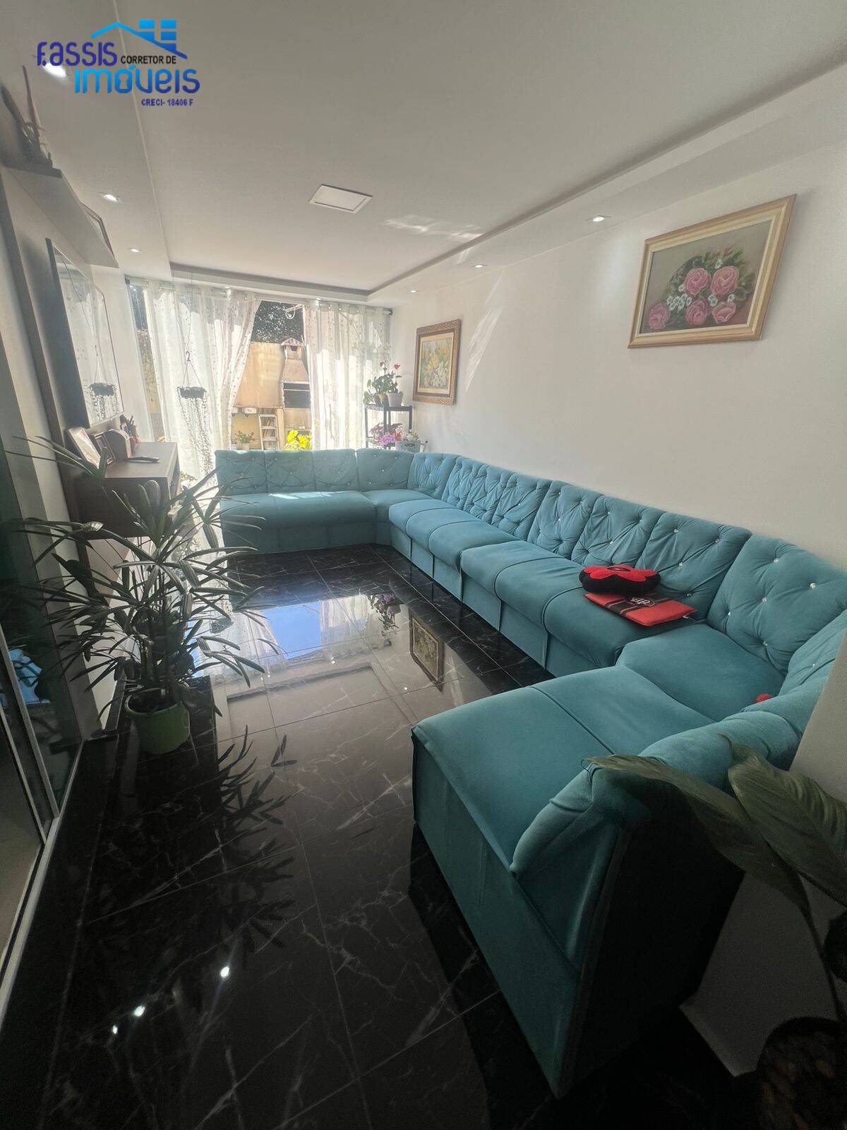 Apartamento à venda com 2 quartos, 64m² - Foto 5