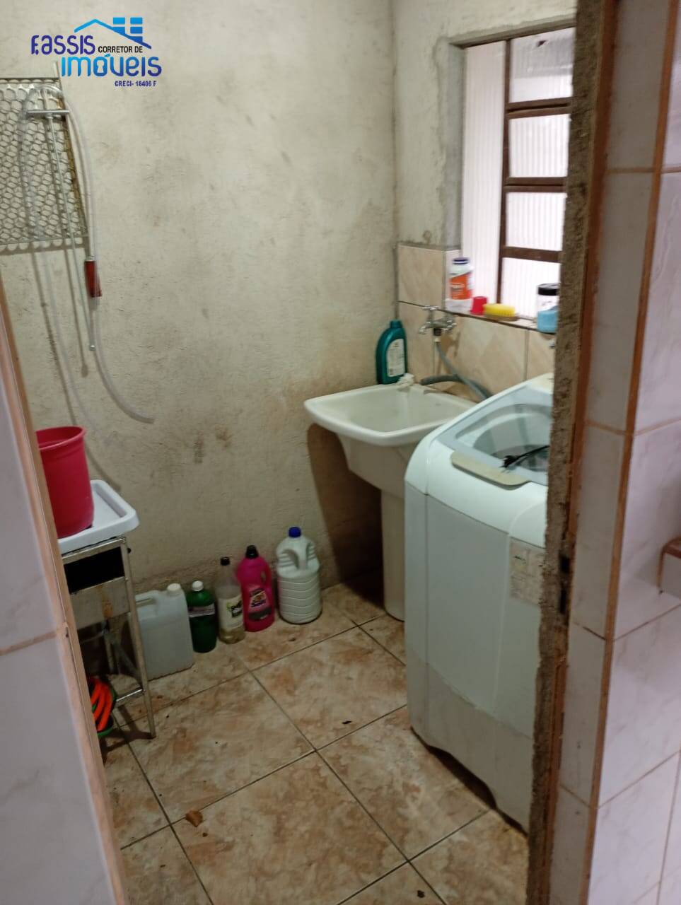 Casa à venda com 2 quartos, 54m² - Foto 5