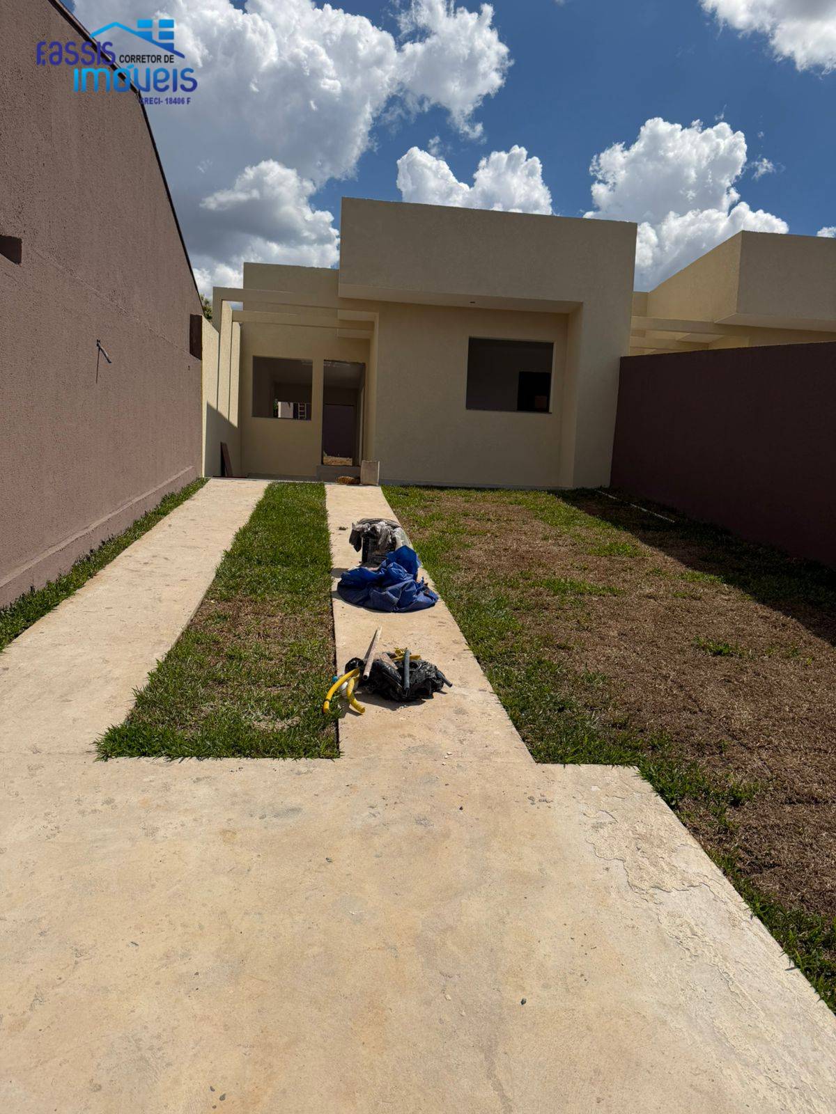 Casa, 3 quartos, 64 m² - Foto 2