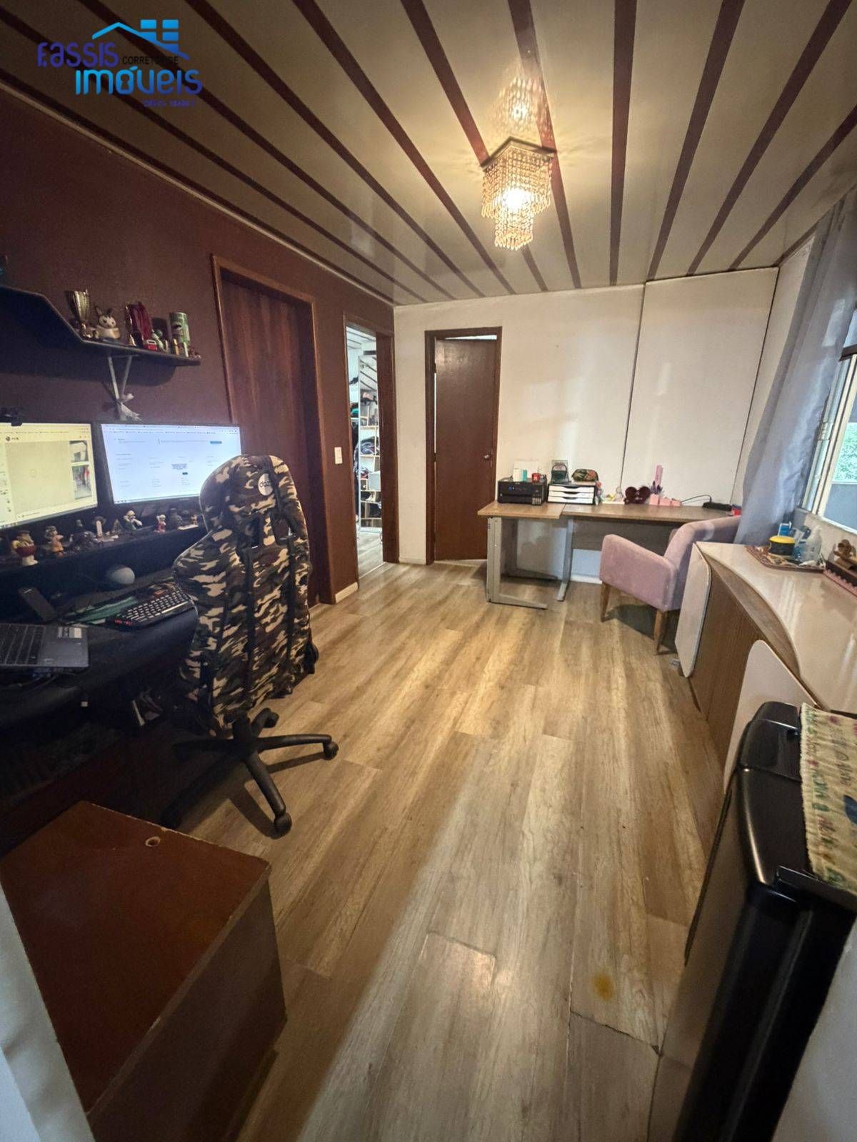 Casa, 4 quartos, 270 m² - Foto 4