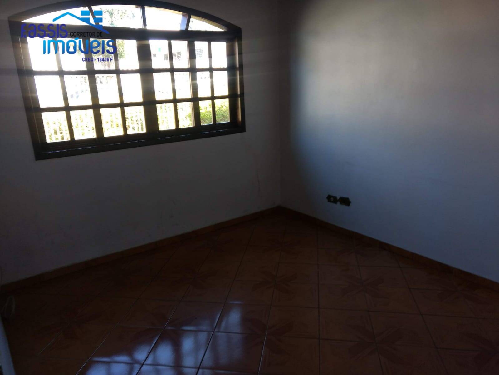 Casa, 4 quartos, 182 m² - Foto 3