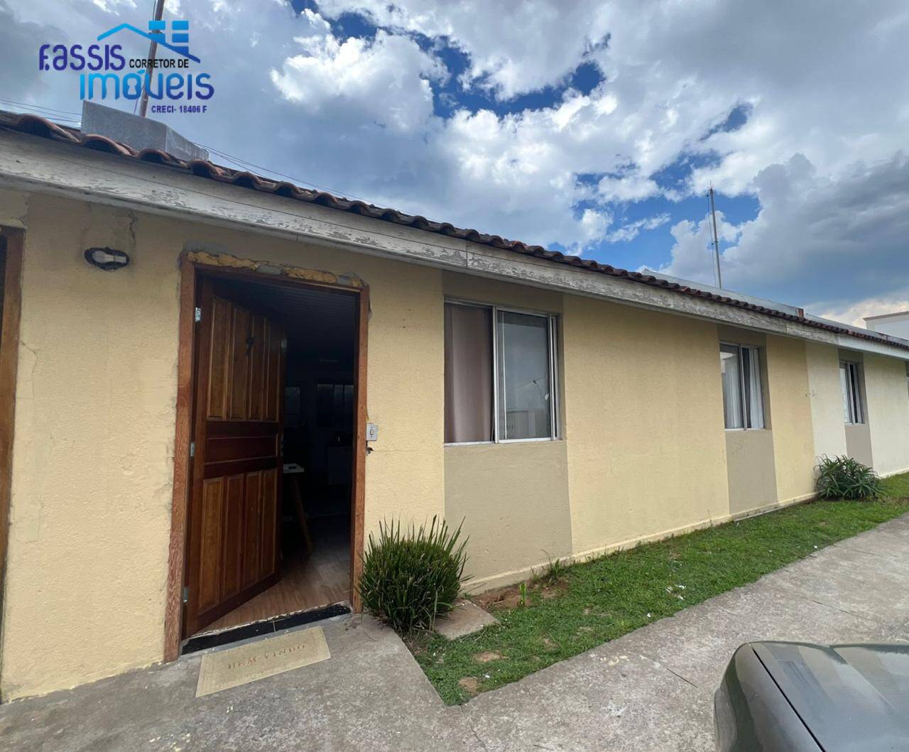 Casa, 2 quartos, 48 m² - Foto 1